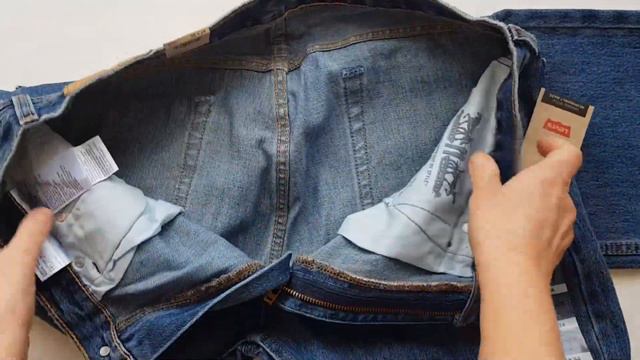 Levis Mens 505 Regular Fit Jean Medium Stonewash.
