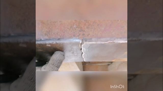 Полуприцеп МАЗ. Ремонт кронштейна задней рессоры. смотреть онлайн