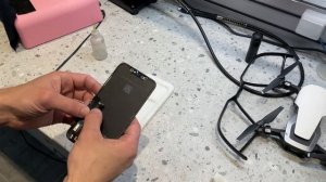 Убираем ГЛУБОКИЕ царапины с экрана iPhone 11