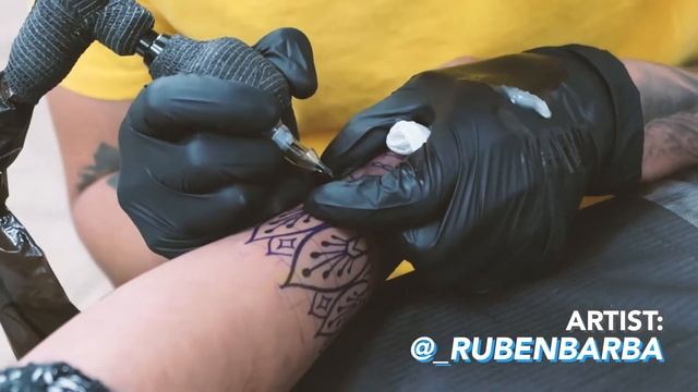 I GOT A WRIST TATTOO смотреть онлайн