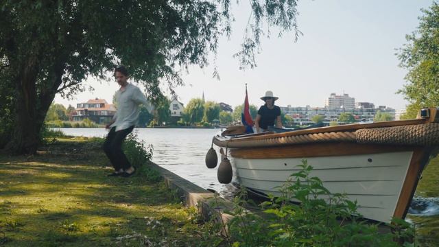 Nautiqo rope fenders used on a Dutch 'sloep' смотреть онлайн