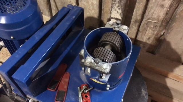 ГРАНУЛЯТОР КОРМОВ ОГП-150 на 220В От ТехноМашСтрой//КОРМ СВОИМИ РУКАМИ//ОТКОРМ СВИНЕЙ смотреть онлайн