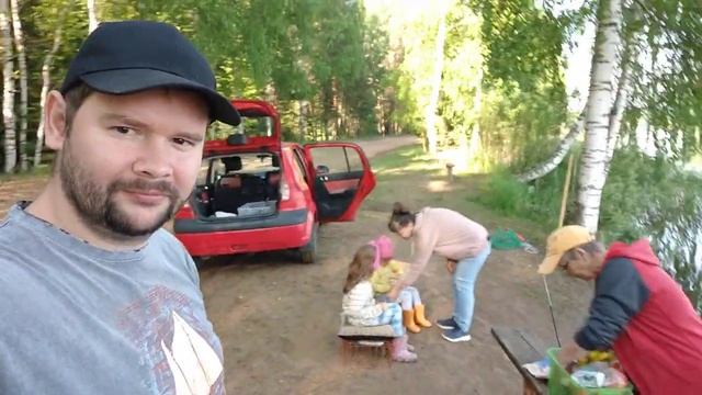 Семейный отдых. Ловим рыбку и отдыхаем. Карп и счастье. смотреть онлайн