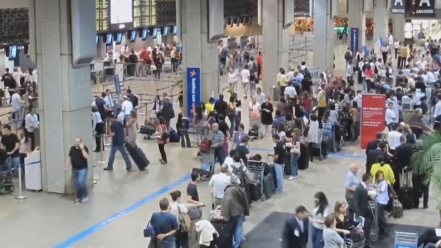 5 СТРАННЫХ ВЕЩЕЙ, НАЙДЕННЫХ ПРИ ОБЫСКЕ В АЭРОПОРТУ смотреть онлайн