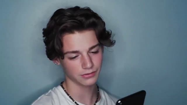 Пейтон отвечает на вопросы. РУССКАЯ ОЗВУЧКА. Перевод на русский. Payton Moormeier. смотреть онлайн