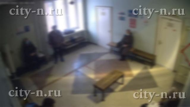 В Кузбассе ограничен плановый приём пациентов: все медики переводятся в «красные зоны» смотреть онлайн