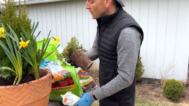 The Perfect Flower Pot for Grandma || Wyse Guide 💐🪴 смотреть онлайн