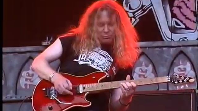 Saxon - Killing Ground - live Balingen 2002 смотреть онлайн