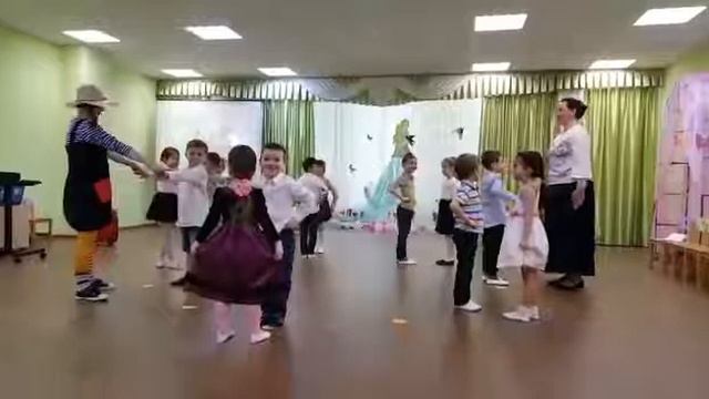 Маша иВаня 8 марта..!!? смотреть онлайн