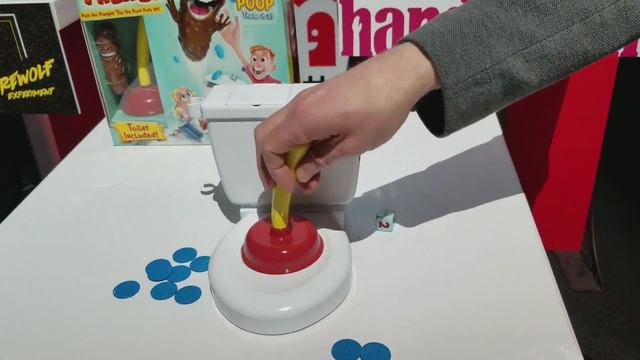 Flushin’ Frenzy Makes Clogged Toilets Fun for the Whole Family смотреть онлайн