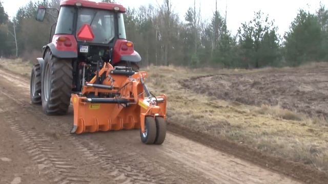 Прицепной дорожный грейдер RD Z24 смотреть онлайн
