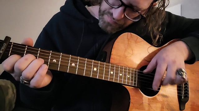 Pachelbel Canon - acoustic guitar plugged into Spark Smart Guitar Amp смотреть онлайн