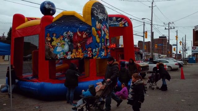 Light Up The Holidays 2015 смотреть онлайн