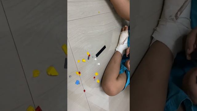 VEER PLAYING JISI BRICKS BLOCKS 2 смотреть онлайн