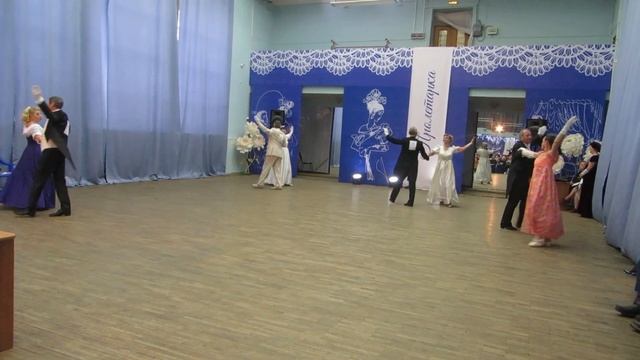 Венгерский бальный. Категория "Сеньоры. Продолжающие - 2". Фестиваль "Верхневолжский триумф 2022" смотреть онлайн