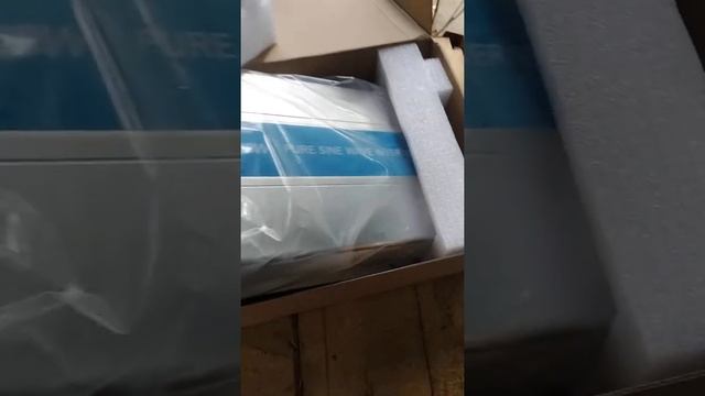 Review Inverter Epever 2000 Watt