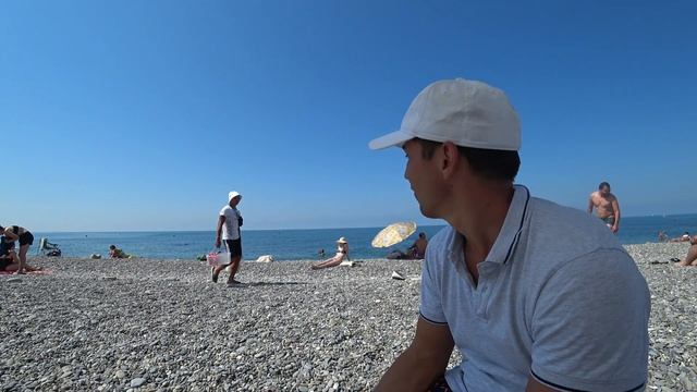 В Дагомысе/Лучший пляж Сочи/Санаторий Дагомыс/Обедаем в кафе Ласточка/ Кровать Бримнэс ИКЕА смотреть онлайн