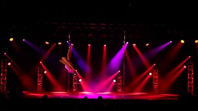 PARAGON: Lisa Dee (Australia) - 2nd Place Female Professional Division смотреть онлайн