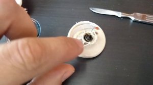 Как снять магнитную клипсу с одежды, как снять магнит, бипер, аларм, защиту в домашних условиях