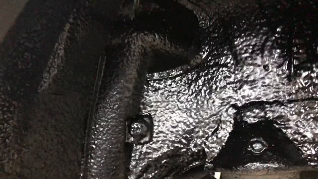 LADA Largus, снизили уровень звукового шума (гул шин), а во-вторых, защитили от воздействия коррози смотреть онлайн
