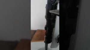 ремонт швейной машинки Чайка 132м, центрирование иглы