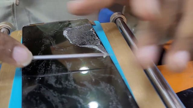 Замена экрана Redmi Phone Broken Front Glass - Can I replace just the glass on my phone смотреть онлайн