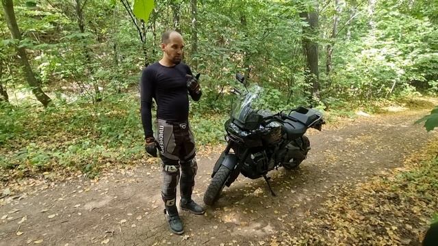 Тест драйв Harley-Davidson Pan America с эндуро уклоном. смотреть онлайн
