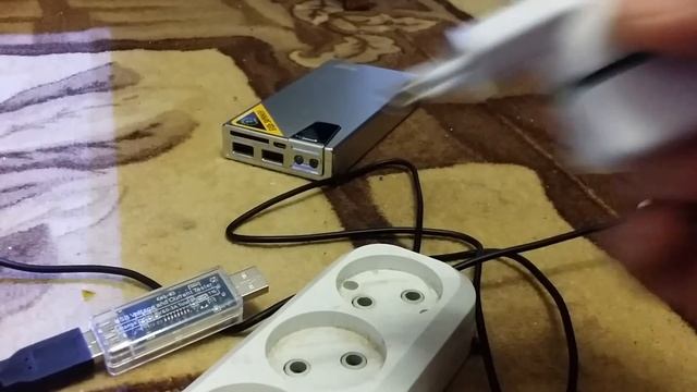 Батлл зарядных устройств USB смотреть онлайн