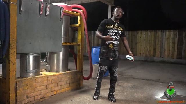 Koont Grinder gives advice fro upcoming rappers + The reason why Hiram Clarke music scene is divide смотреть онлайн