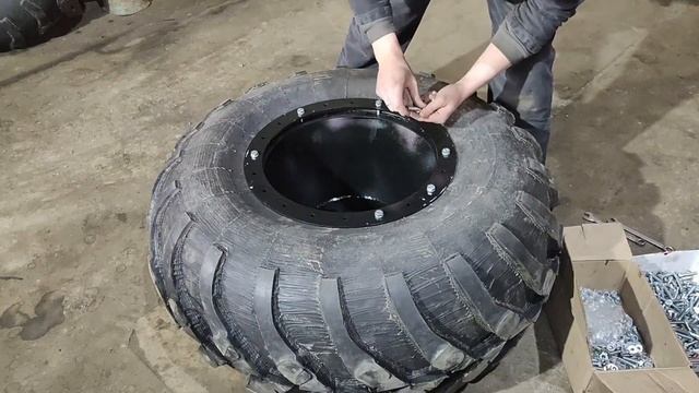 Диски с бэдлоками. Сборка бескамерных колес для снегоболотохода. смотреть онлайн