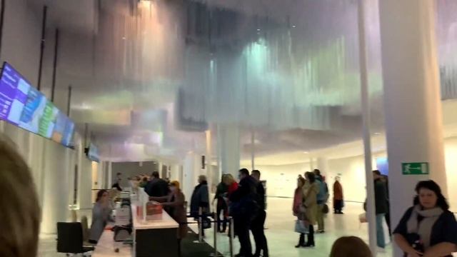 ВЛОГ | ПОЕЗДКА В МОСКВУ | МОЯ МОСКВА | Золотая осень, Москвариум, Зарядье, Красная площадь смотреть онлайн