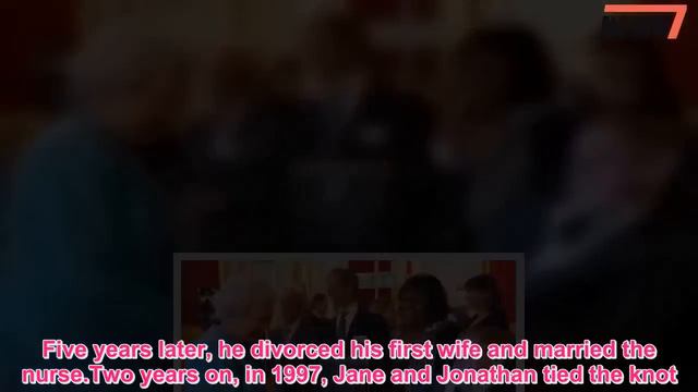 Stephen Hawking's troubled love: Marriage to college sweetheart and passionate affair with nurse - смотреть онлайн