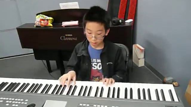 trying out the Cyber Space songs on Yamaha MM8 смотреть онлайн