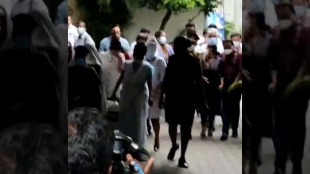 விமல் வீரவன்ஸவின் மனைவிக்கு 2 வருட சிறை விதிப்பு! சிறை செல்லும் வீடியோ #WimalWeerawansa #srilanka смотреть онлайн