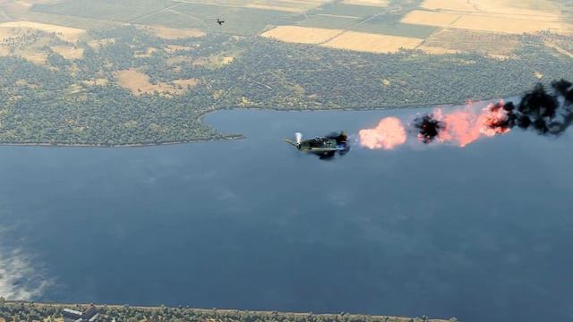 Hot Girl flying Lend Leased P-39N-0 at War Thunder Simulator Battles смотреть онлайн