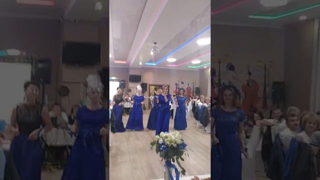танец сестер на свадьбе смотреть онлайн