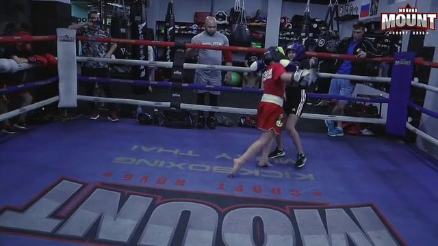 Kickboxing VS Boxing в клубе Mount