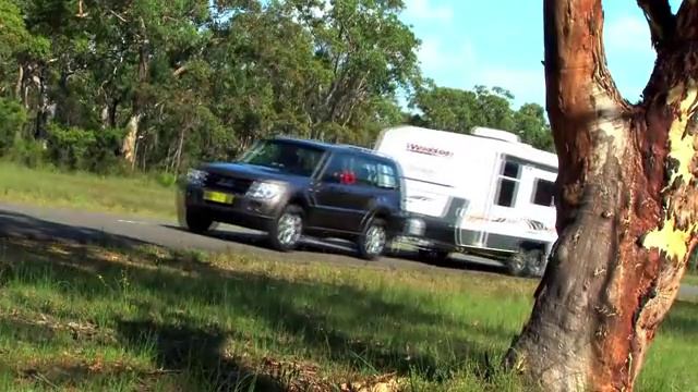 Video: Mitsubishi NT Pajero tow test смотреть онлайн