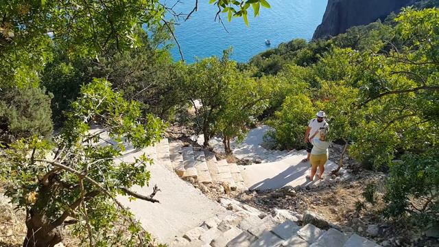 Мыс Фиолент спуск к морю смотреть онлайн