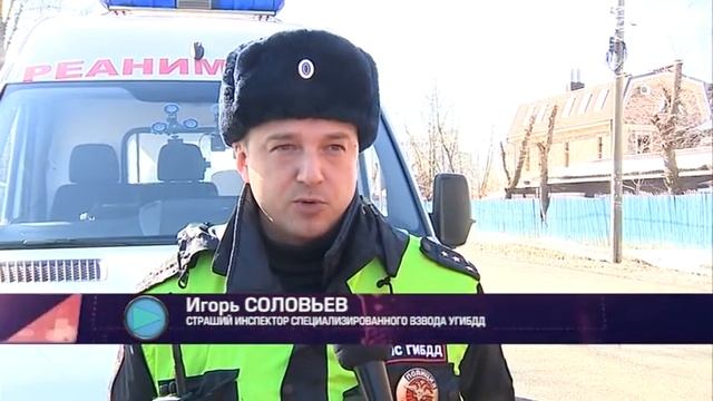 Культура вождения через штрафы: дорожная полиция наказывает тех, кто не пропускает «скорую помощь» смотреть онлайн