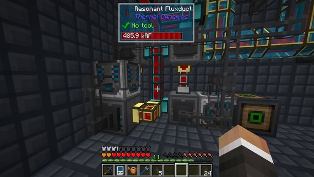 Minecraft Compact Claustrophobia | CHALLENGE ACCEPTED! #27 [Modded Questing Skyblock] смотреть онлайн