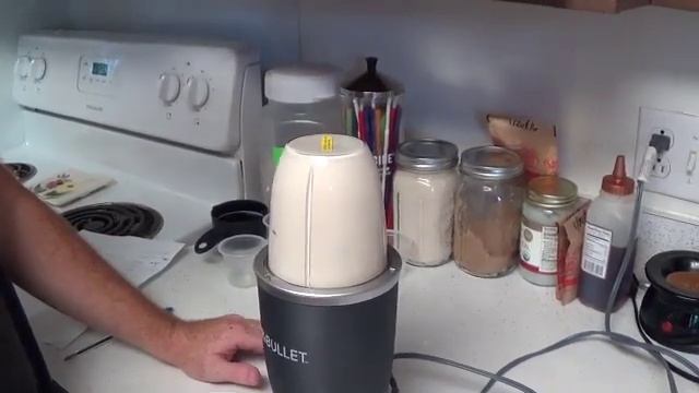 How to Make Mayonnaise in the Nutribullet (NO EGGS!!!) смотреть онлайн