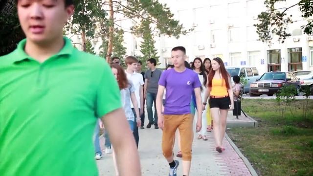 Выпускники 2014 - 11М смотреть онлайн