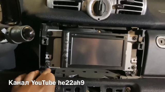 Mercedes Smart, как снять штатную магнитолу/Mercedes Smart, how to remove the head unit смотреть онлайн