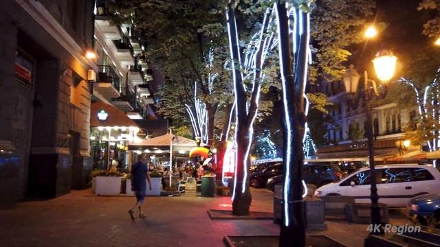 Ах ОДЕССА, прогулка по Дерибасовская смотреть онлайн