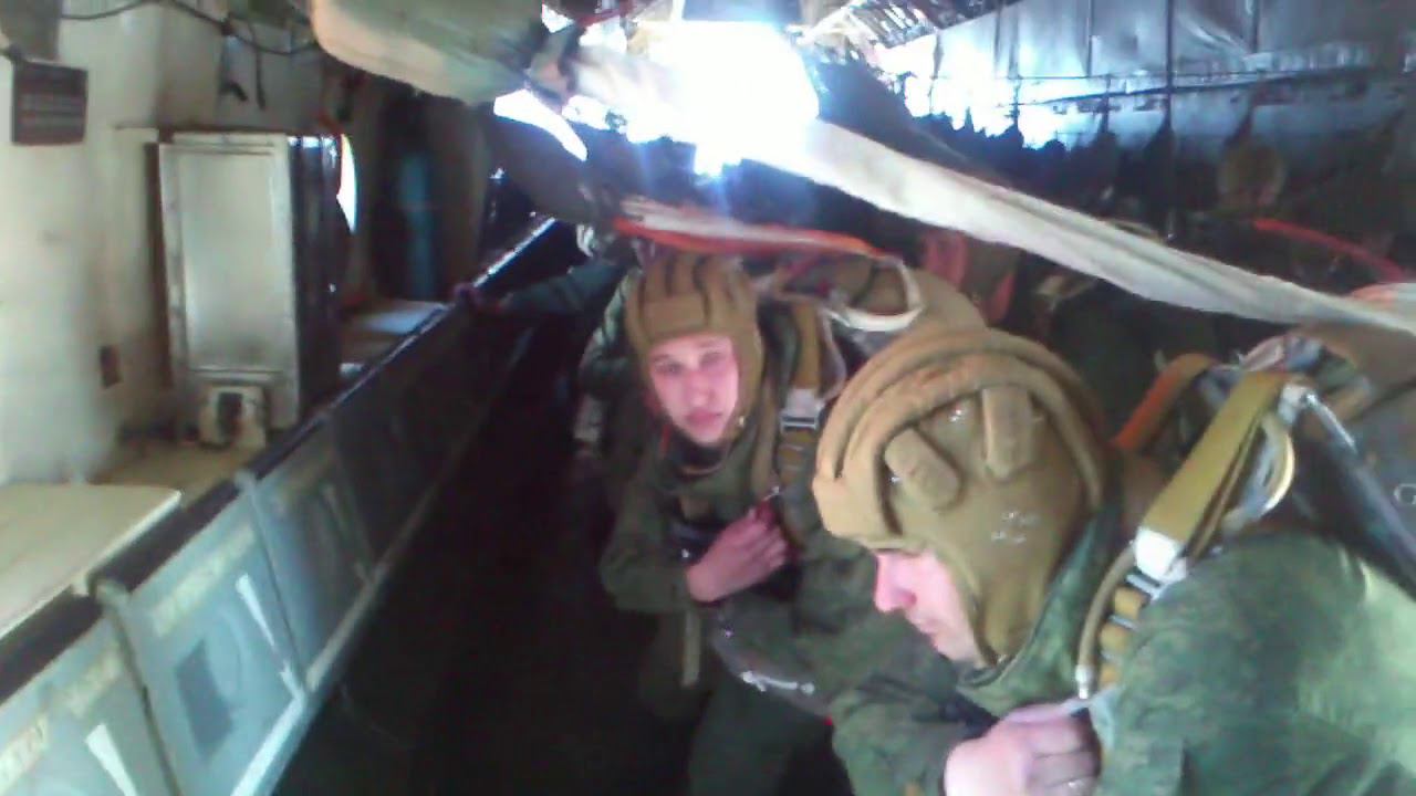 Десантирование с ИЛ 76. смотреть онлайн