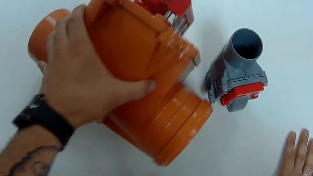 Канализационные обратные клапана Ду100 и Ду50 смотреть онлайн