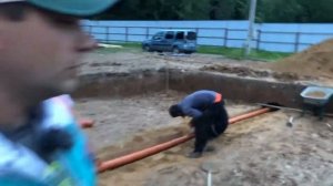 Правильная прокладка коммуникаций в фундаменте