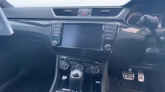 SKODA Superb 2.0 TSI (220ps) SportLine DSG 5dr Hatchback NA67RYF смотреть онлайн