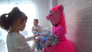 Огромный подарок сюрприз от Пинки пай Май литл пони муви / MLP big surprise My little pony the movi